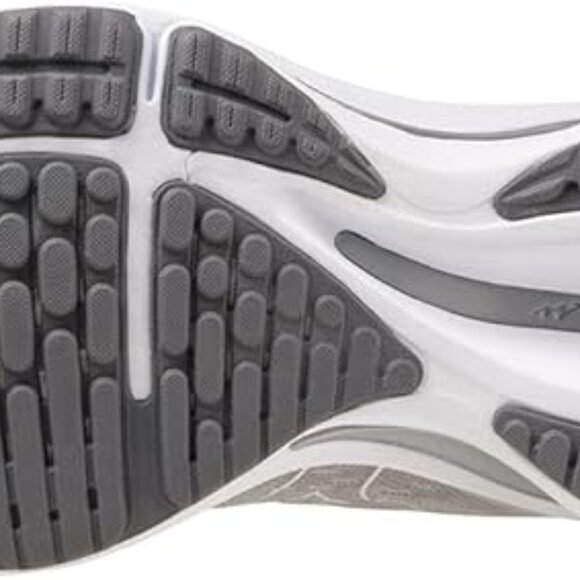 Mizuno Running Shoes - Picture 3 of 5